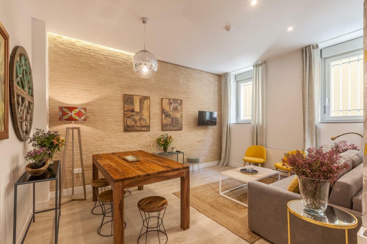 Apartamentos Rg Suites Jardines De Murillo Σεβίλλη Εξωτερικό φωτογραφία